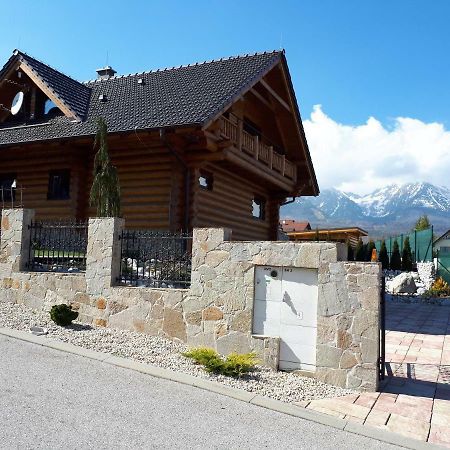 Zrubovy Dom - Moon Nova Lesna Villa Luaran gambar