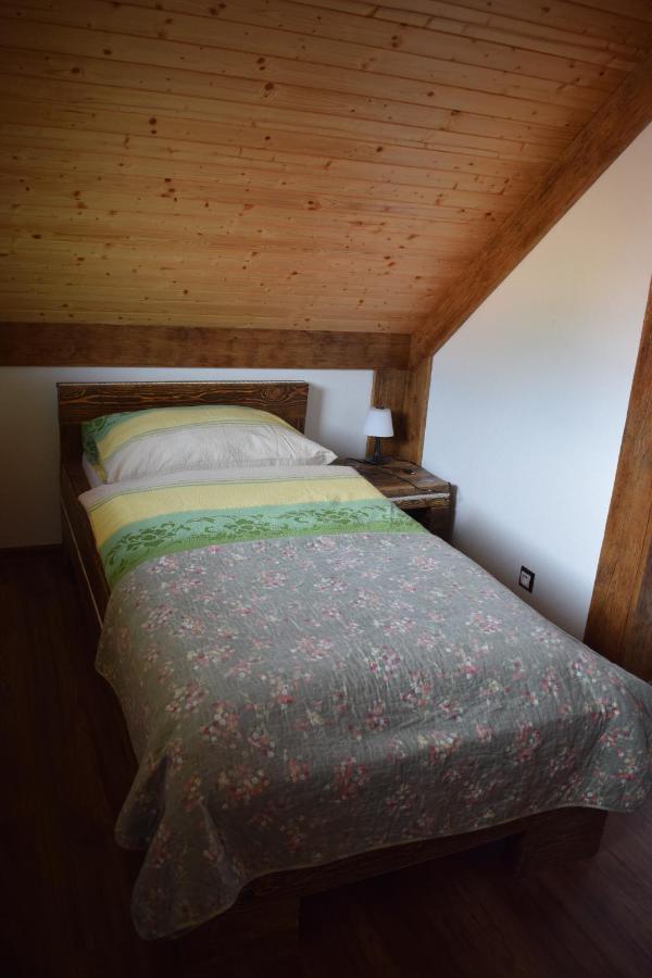 Zrubovy Dom - Moon Nova Lesna Villa Luaran gambar